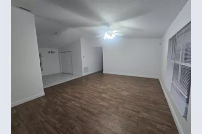 1052 Highland Street, Sarasota, FL 34234 - Photo 2