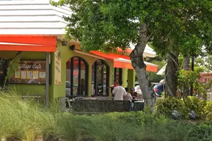 19 Whispering Sands Dr, Sarasota, FL 34242 - Photo 50