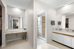 5775 Timberlake Dr, Sarasota, FL 34243 - Photo 16