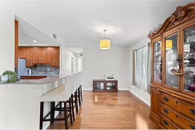 5775 Timber Lake Drive, Sarasota, FL 34243 - Photo 8