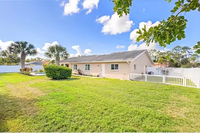 5775 Timber Lake Drive, Sarasota, FL 34243 - Photo 32