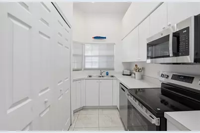 4240 Central Sarasota Parkway #623, Sarasota, FL 34238 - Photo 18