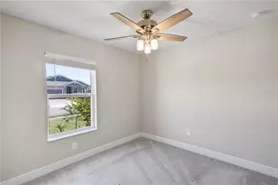 7326 34th Ct E, Sarasota, FL 34243 - Photo 16