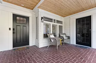 1740 S Orange Ave, Sarasota, FL 34239 - Photo 4