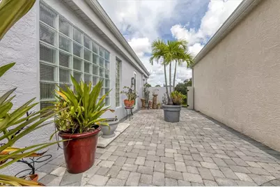 7716 Club Lane, Sarasota, FL 34238 - Photo 16
