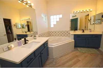 4307 Manfield Drive, Venice, FL 34293 - Photo 48