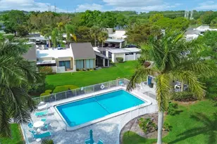 2421 Crispin Ct, Sarasota, FL 34235 - Photo 34