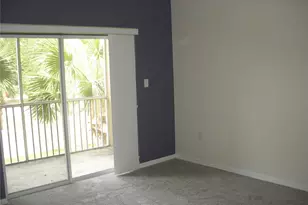 3421 Parkridge Cir, Sarasota, FL 34243 - Photo 6