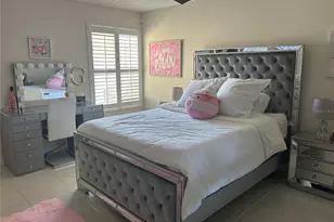 7526 Quinto Dr, Sarasota, FL 34238 - Photo 4