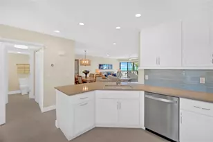 9226 Midnight Pass Rd, Sarasota, FL 34242 - Photo 16
