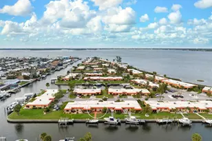 9527 Azure Cove, Bradenton, FL 34210 - Photo 2