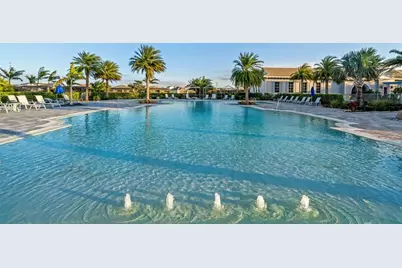 8134 Redonda Loop, Lakewood Ranch, FL 34202 - Photo 86