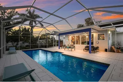 428 Sapphire Drive, Sarasota, FL 34234 - Photo 32