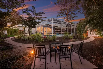 428 Sapphire Drive, Sarasota, FL 34234 - Photo 44