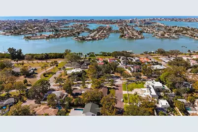 7310 4th Avenue S, Saint Petersburg, FL 33707 - Photo 78