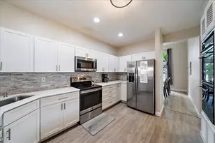 1003 79th St NW, Bradenton, FL 34209 - Photo 10