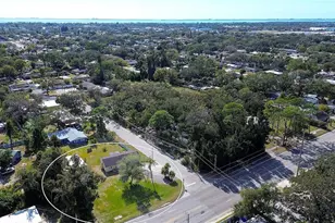 2118 53rd Ave W, Bradenton, FL 34207 - Photo 4