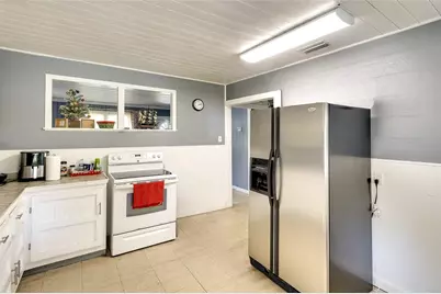 2118 53rd Avenue W, Bradenton, FL 34207 - Photo 8