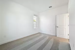 1066 8th Ave S, Saint Petersburg, FL 33705 - Photo 28