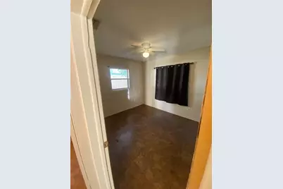 1120 8th Avenue NE, Largo, FL 33770 - Photo 8