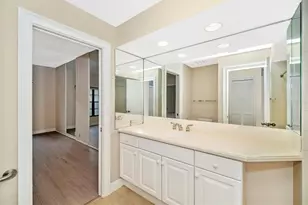 7669 Fairway Woods Dr, Sarasota, FL 34238 - Photo 42