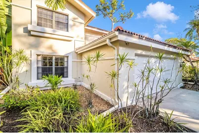 7669 Fairway Woods Drive #704, Sarasota, FL 34238 - Photo 46