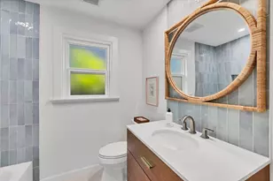 3734 Iroquois Ave, Sarasota, FL 34234 - Photo 18