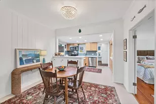 3734 Iroquois Ave, Sarasota, FL 34234 - Photo 6