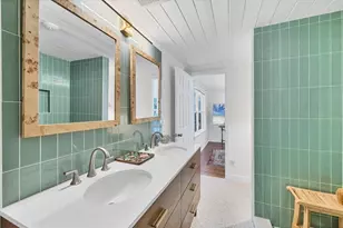 3734 Iroquois Ave, Sarasota, FL 34234 - Photo 14