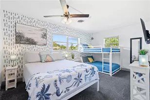 8415 Iris Ave, Seminole, FL 33777 - Photo 14