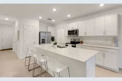 6352 Silverstar Drive, Sarasota, FL 34240 - Photo 6