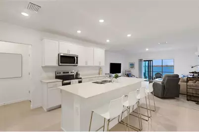 6352 Silverstar Drive, Sarasota, FL 34240 - Photo 4