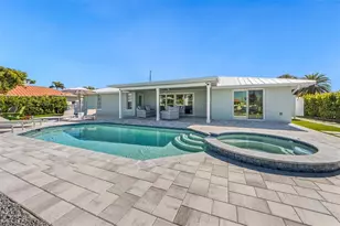 625 Dundee Ln, Holmes Beach, FL 34217 - Photo 26