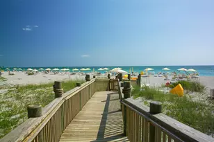 1300 Benjamin Franklin Dr, Sarasota, FL 34236 - Photo 14
