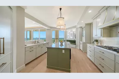1300 Benjamin Franklin Drive #809, Sarasota, FL 34236 - Photo 46