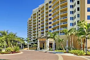 1300 Benjamin Franklin Dr, Sarasota, FL 34236 - Photo 2
