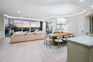 1300 Benjamin Franklin Dr, Sarasota, FL 34236 - Photo 10