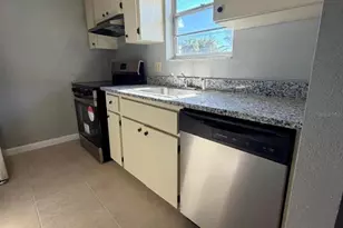 3103 Riverside Dr, Punta Gorda, FL 33950 - Photo 4