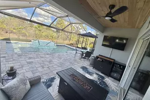 11787 Moonsail Dr, Parrish, FL 34219 - Photo 2