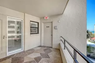 8764 Midnight Pass Rd, Sarasota, FL 34242 - Photo 4