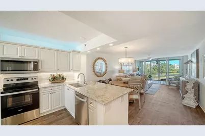 4530 Pinebrook Circle #302, Bradenton, FL 34209 - Photo 6