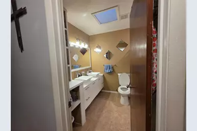 239 Connie Lee Court, Lakeland, FL 33809 - Photo 8