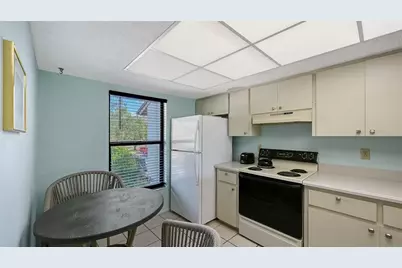 2937 Taywood Meadows #32, Sarasota, FL 34235 - Photo 14