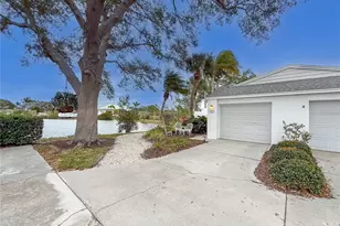 801 Waterside Ln, Bradenton, FL 34209 - Photo 4