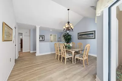 4221 Escondito Circle, Sarasota, FL 34238 - Photo 16