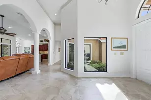 4221 Escondito Cir, Sarasota, FL 34238 - Photo 12