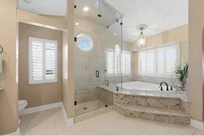 4221 Escondito Circle, Sarasota, FL 34238 - Photo 32