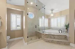 4221 Escondito Cir, Sarasota, FL 34238 - Photo 32
