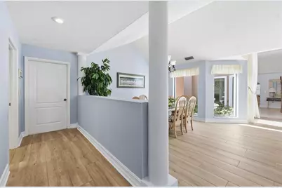 4221 Escondito Circle, Sarasota, FL 34238 - Photo 14