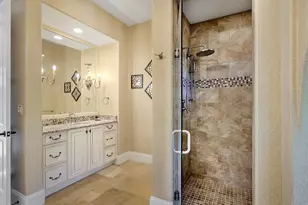 7951 Matera Ct, Lakewood Ranch, FL 34202 - Photo 32